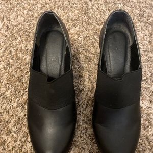 Black Andrea Professional Shoes - Like New